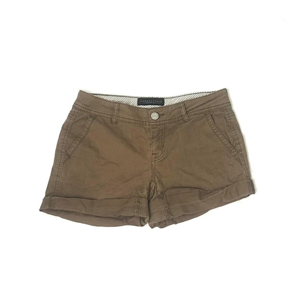 khaki aeropostale cuffed shorts w/ front and back pockets